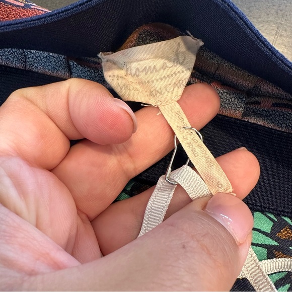 ANTHROPOLOGIE - NOMAD MORGAN CAPER - MULTI-COLOR PLEATED A-LINE SKIRT - SIZE 6 - Picture 4 of 9